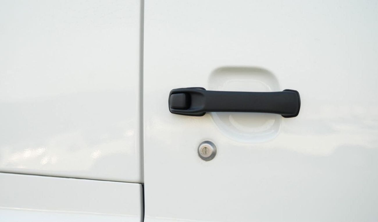 هينو 700 هينو 700 700ZS 4041 12.9L 39.5T CHASSIS CAB 6X4 M/T DIESEL