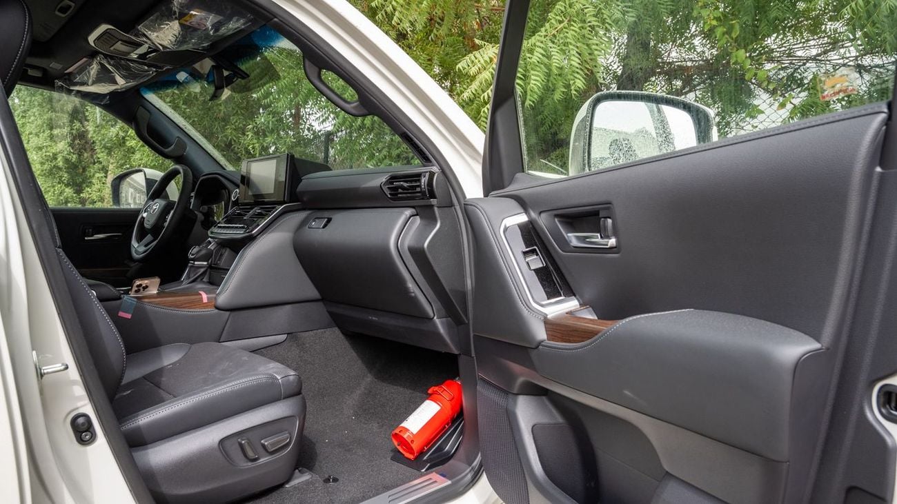 Toyota Land Cruiser TOYOTA LANDCRUISER 3.5 GXR MID HEV- 2026YM