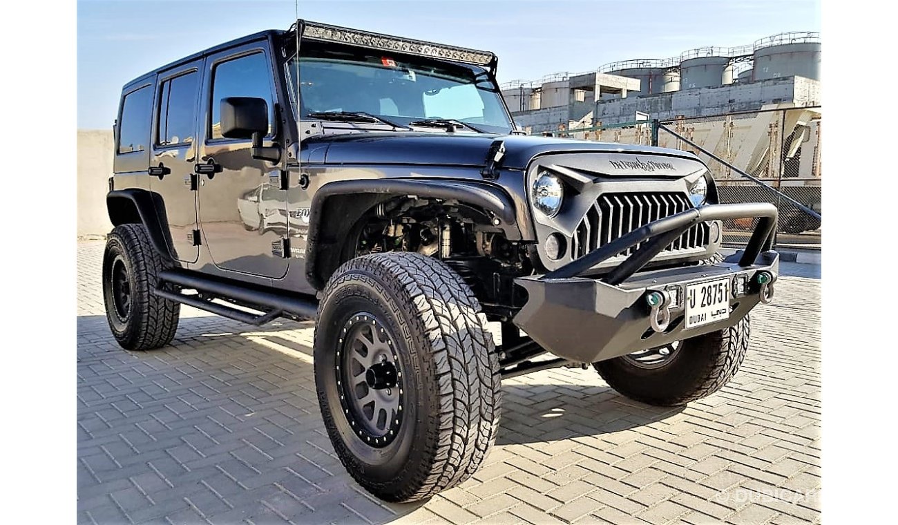 Jeep Wrangler SAHARA