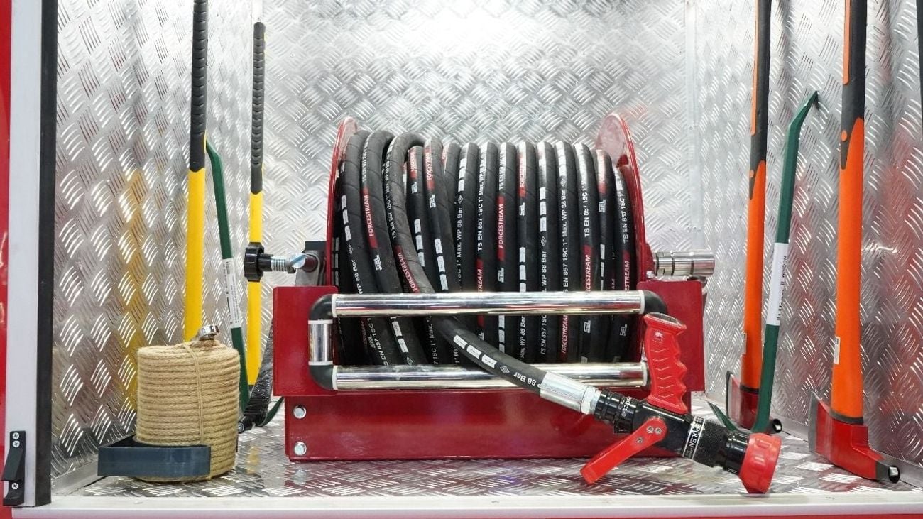 Hino 500 Hino- 1221 Fire and Rescue Truck