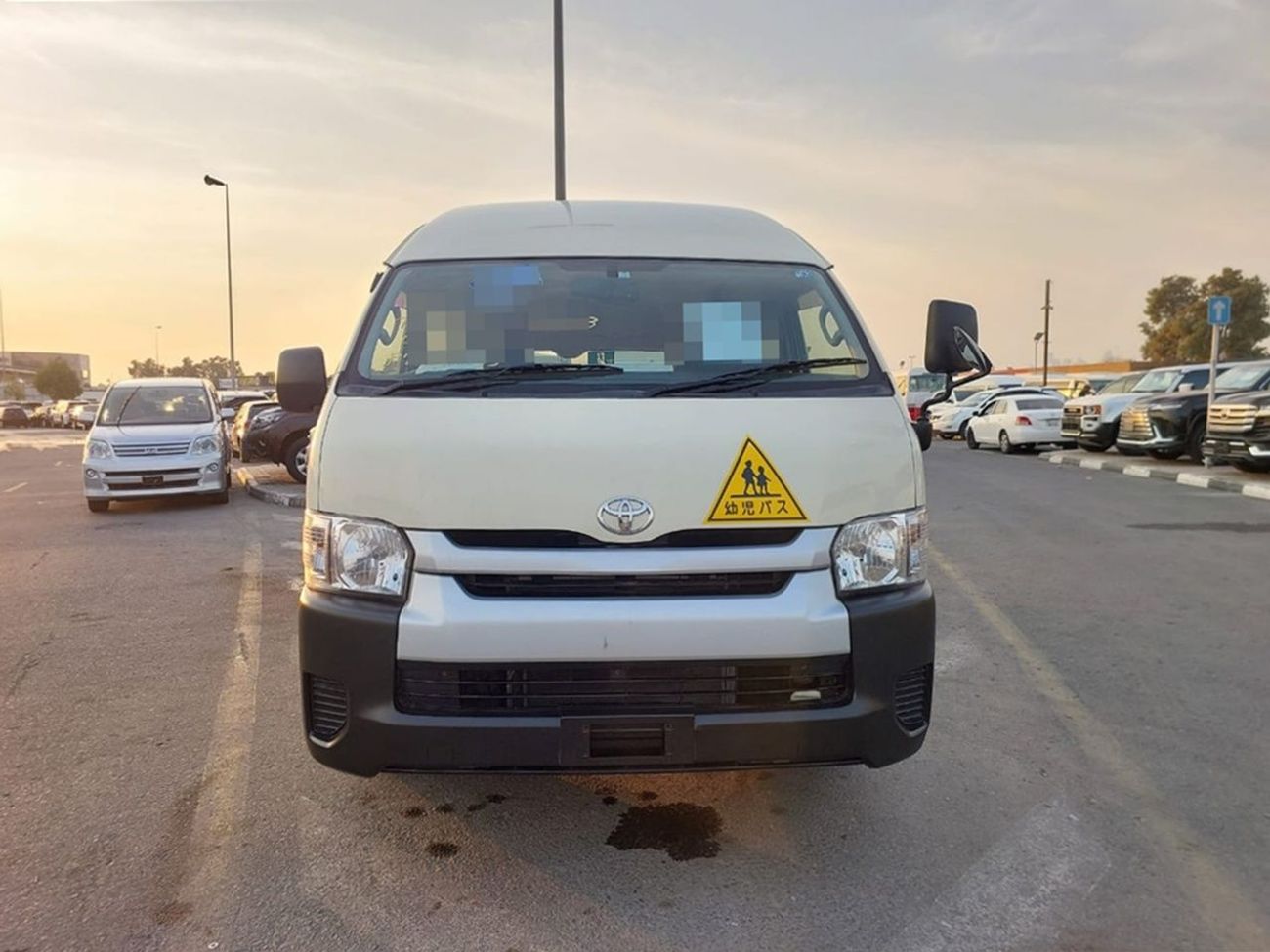 تويوتا هاياس TOYOTA HIACE COMMUTER VAN RHD 2014 MODEL 2.7 L PETROL AUTOMATIC(PM06274)