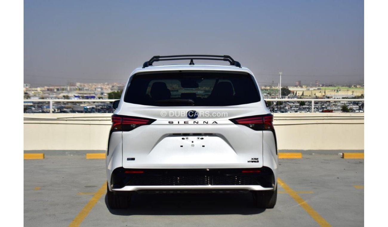Toyota Sienna XSE 25TH Anniversary Hybrid 2.5L AWD 7-Seater AT