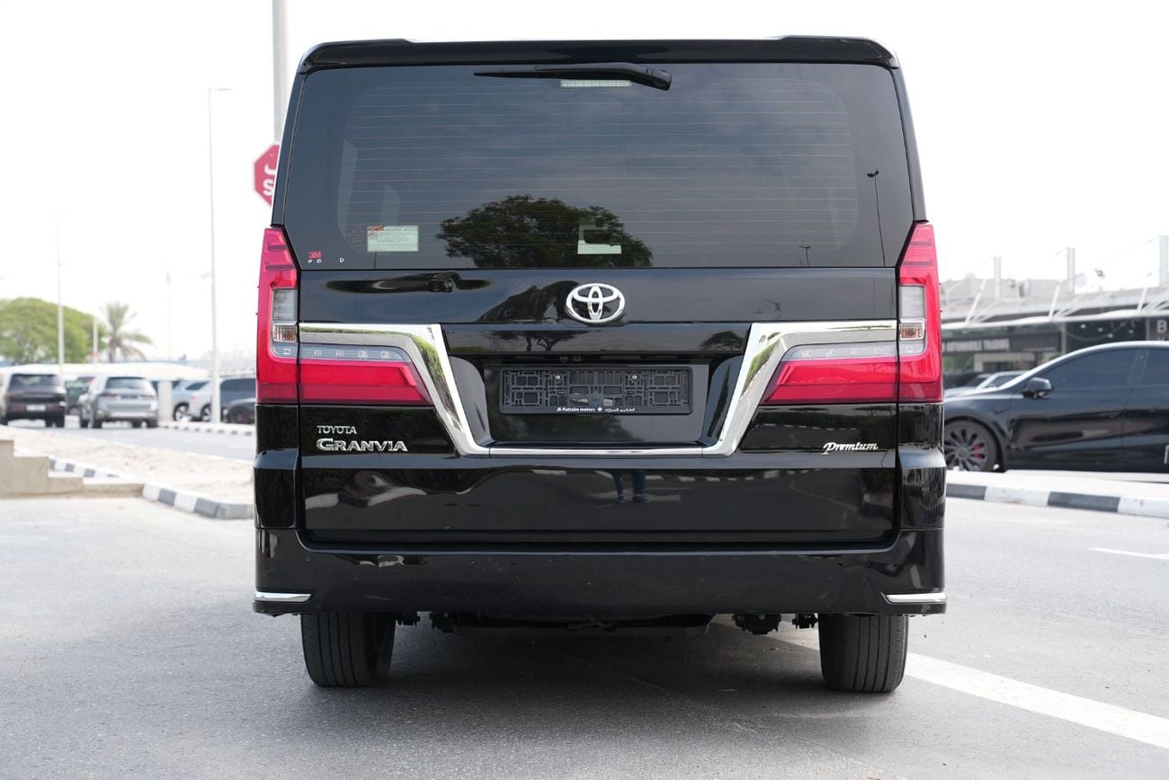Toyota Granvia PREMIUM