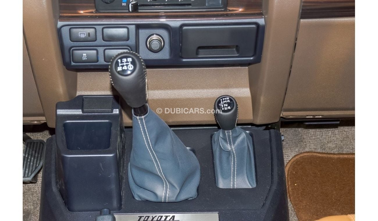 Toyota Land Cruiser 70 TOYOTA LAND CRUISER HARDTOP 4.0L V6 70 SERIES AWD 2022 | AVAILABLE FOR EXPORT