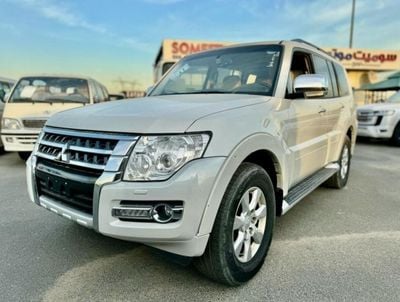 Mitsubishi Pajero GLS Base 3.5L (5 Seater)