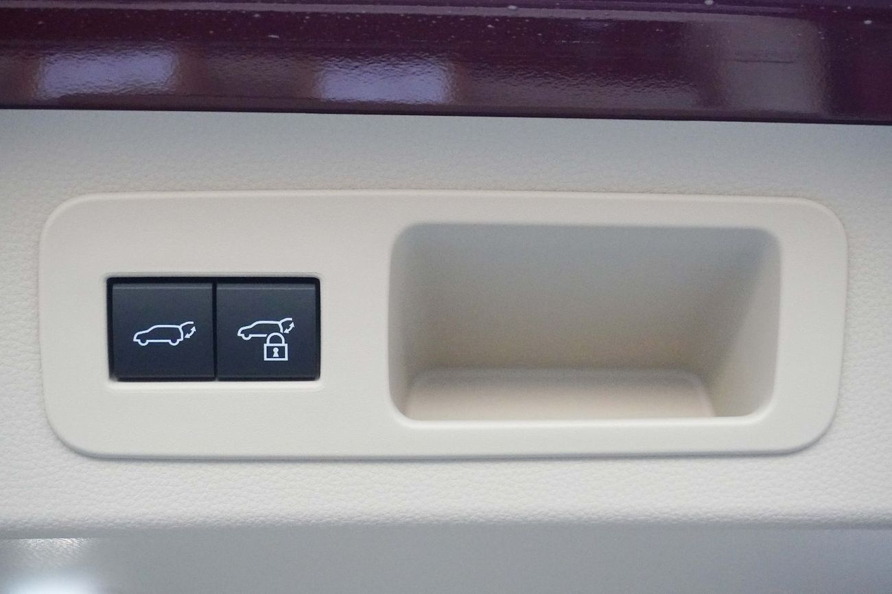 تويوتا لاند كروزر 2025 MODEL TOYOTA LAND CRUISER VX 3.5L HYBRID