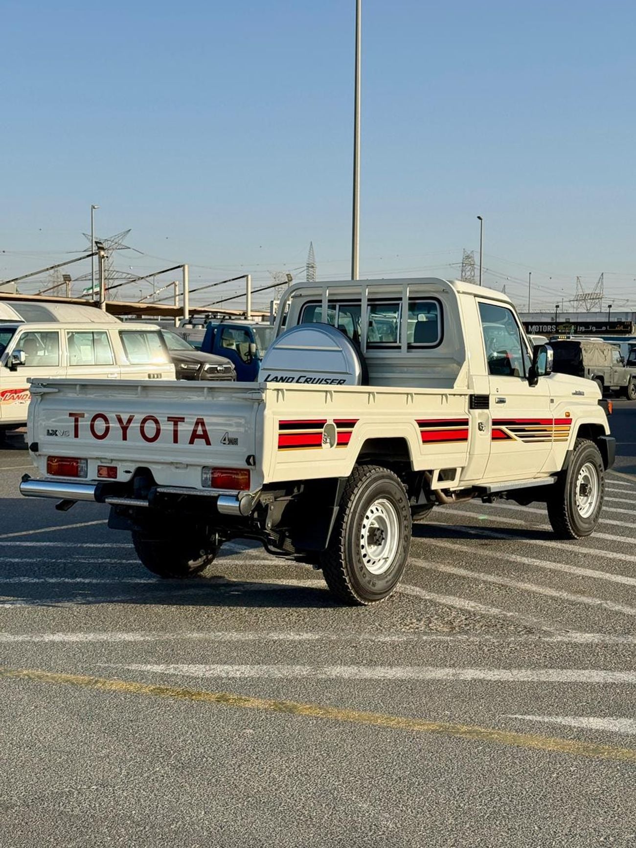 تويوتا لاند كروزر 70 LC79 LX Toyota Land Cruiser (70 Series) (GRJ79) 4.0L SC MT 2025