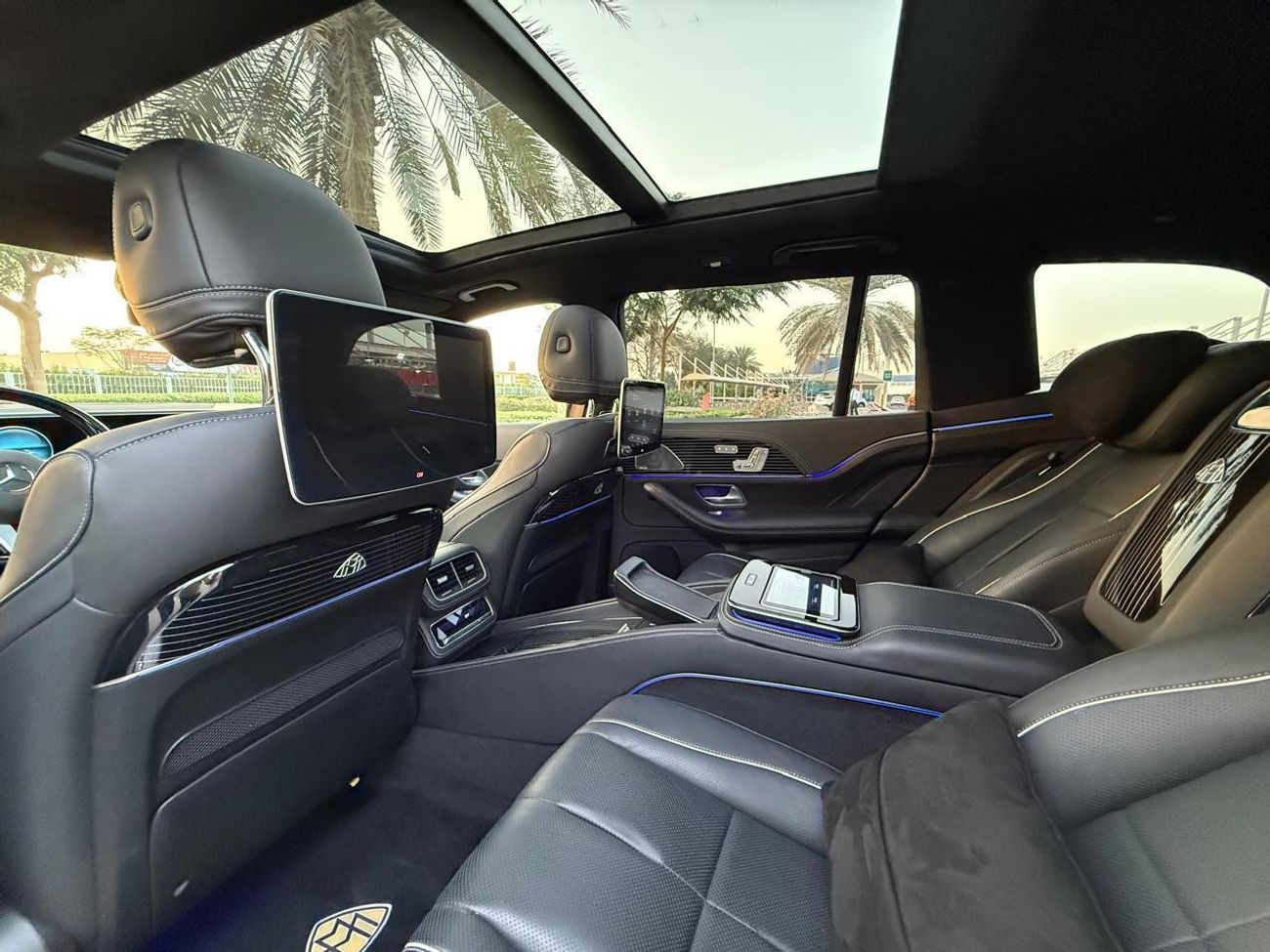 Mercedes Maybach GLS600 Maybach MERCEDES GLS 600 MAYBACH 2020 CLEAN TITTLE