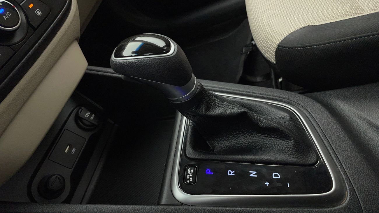 هيونداي أكسنت SMART 1.6 | بدون دفعة مقدمة | اختبار القيادة في المنزل