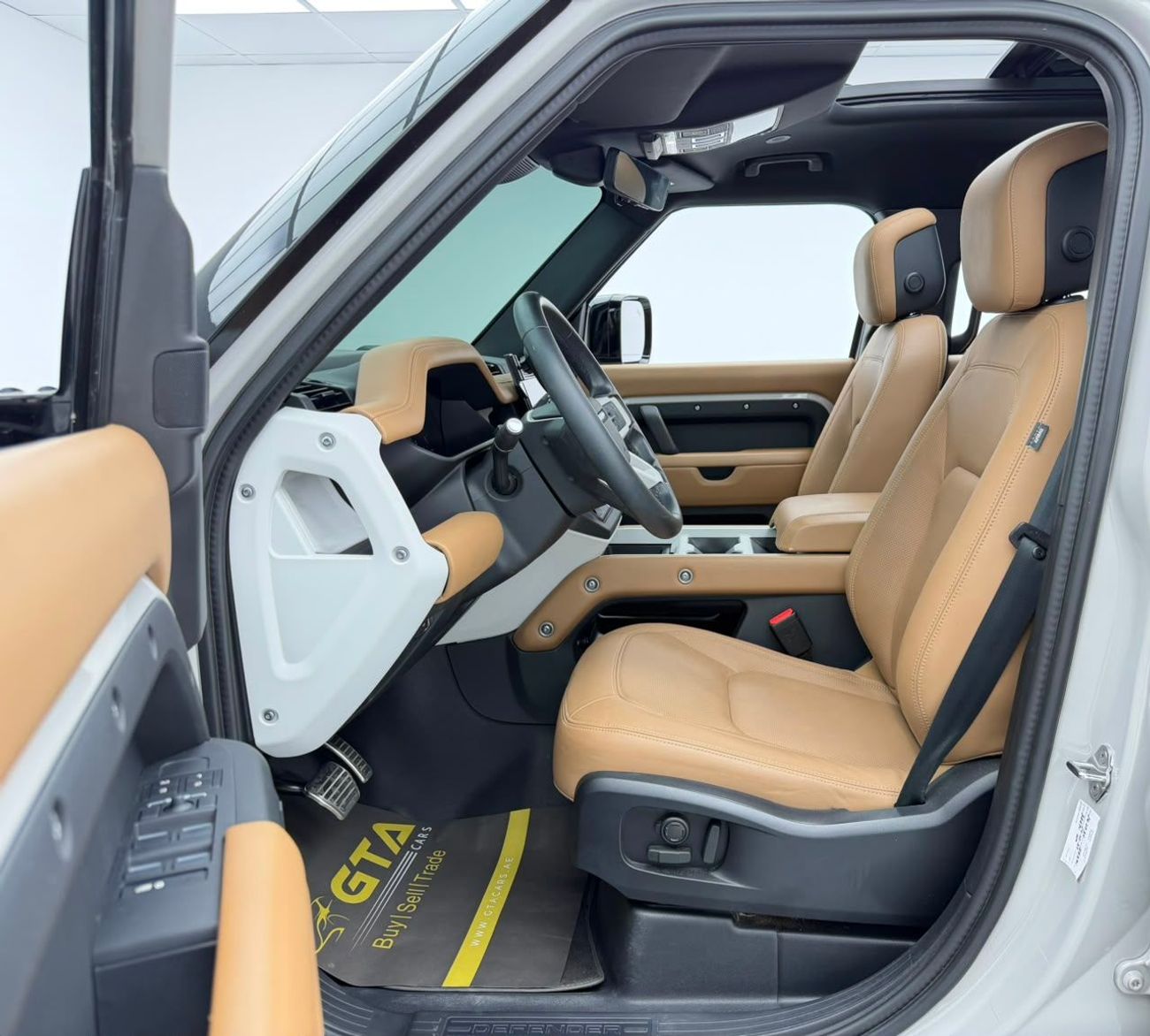 Land Rover Defender 110 X-DYNAMIC HSE P400
