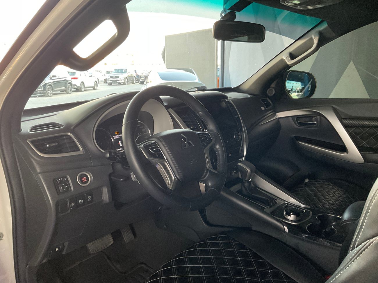 Mitsubishi Montero Sport Signature Edition | National Day Celebration | Guaranteed Warranty | 0 Down Payment