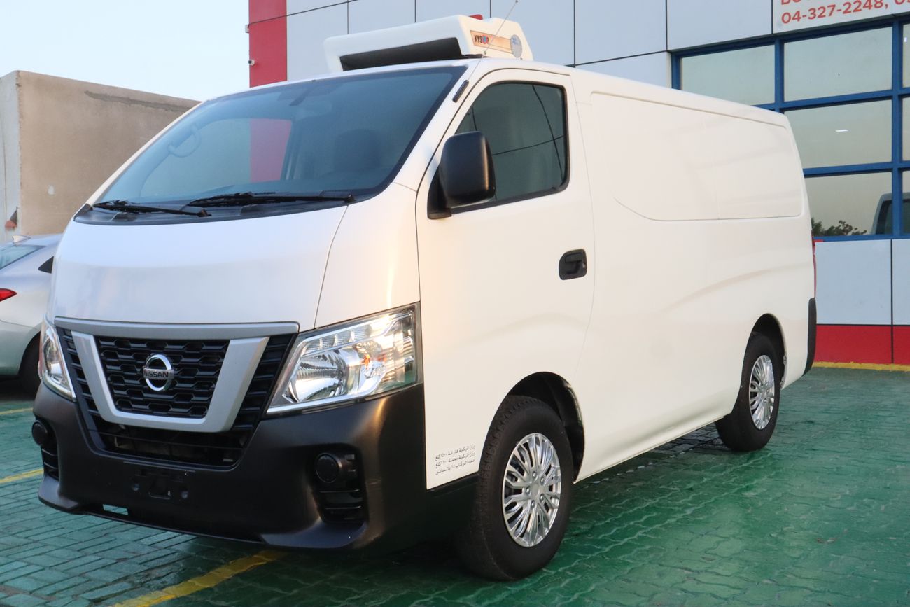 Nissan Urvan 2.4 L URVAN CHILLER FULL VAN GCC