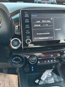 تويوتا هيلوكس SR5 2.7L Petrol Manual Transmutation Double Cap 4x4