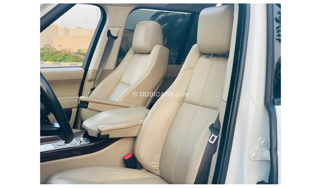 Land Rover Range Rover RANGE ROVER VOUGE MODEL 2015 GCC SPACE FULL OPTION