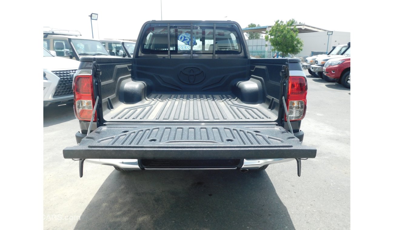 Toyota Hilux DOUBLE CABIN PICKUP 2.4L DIESEL AT