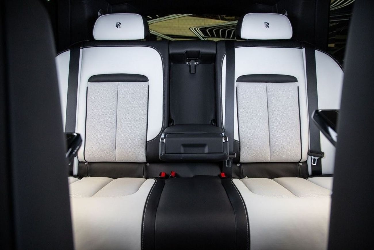 Rolls-Royce Cullinan Black Badge