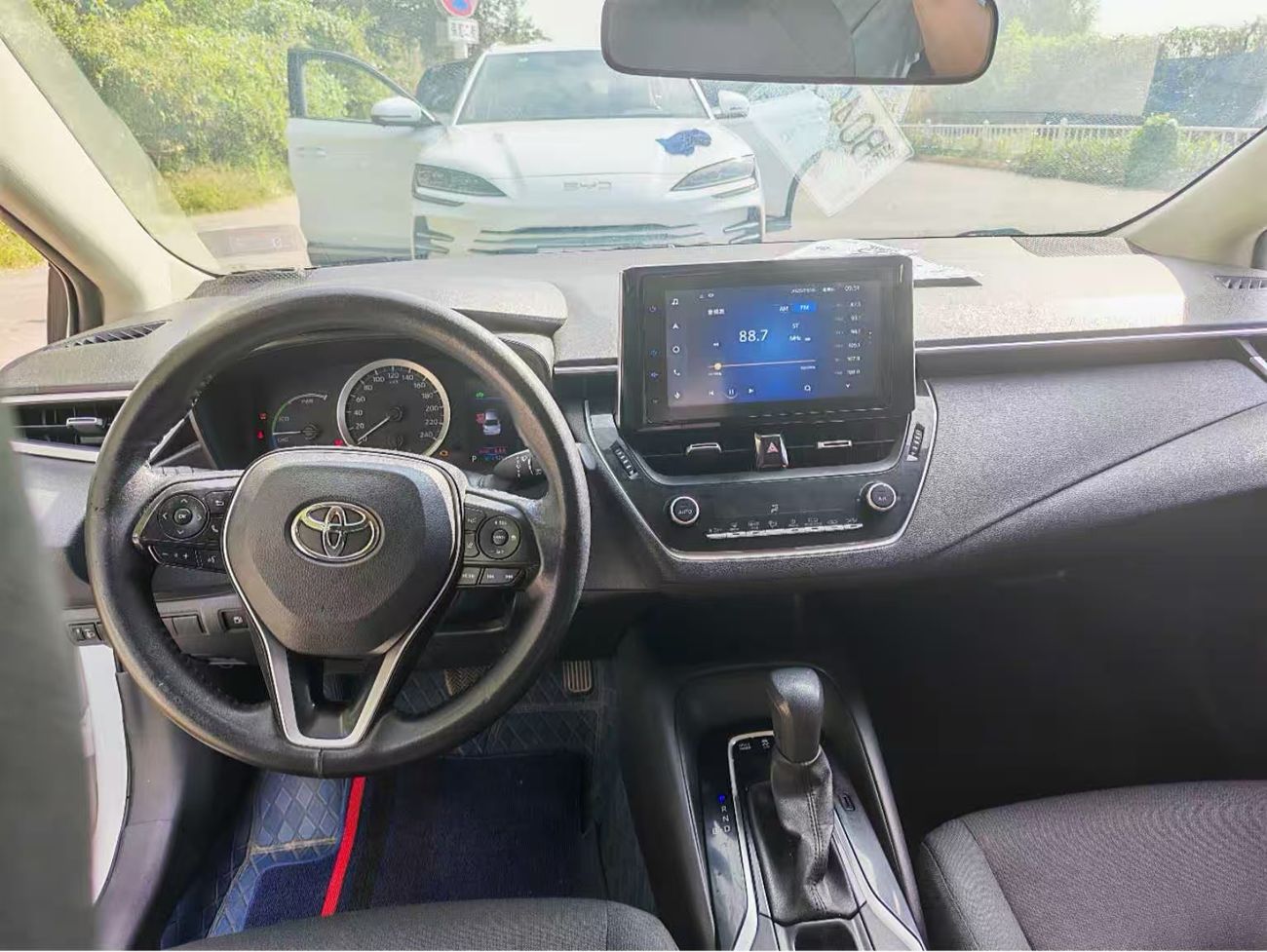 تويوتا كورولا XLI Hybrid 1.8L