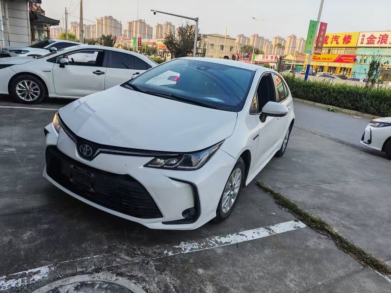 Toyota Corolla XLI Hybrid 1.8L