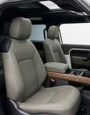 Land Rover Defender P300 90 X-Dynamic SE 2.0L (5 Seater) 2024 Land Rover Defender , Land Rover Warranty+Service Contract