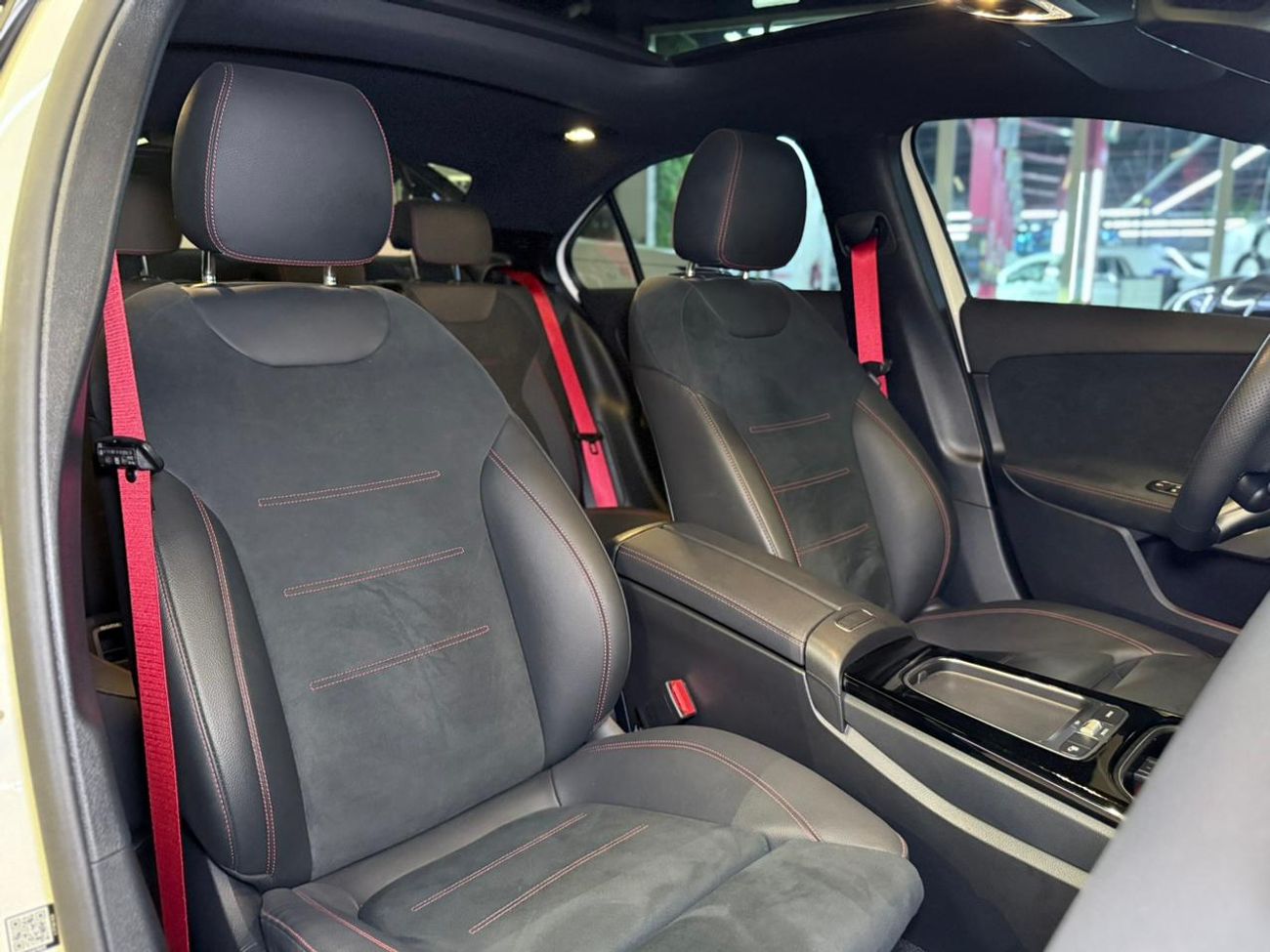 Mercedes-Benz A 35 AMG 2024 Mercedes‑Benz A35 AMG 4MATIC - Perfect Condition - 1 Year Full Warranty could be extend