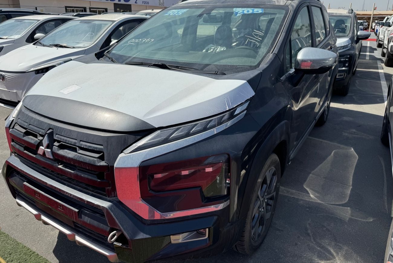 Mitsubishi Xpander Cross