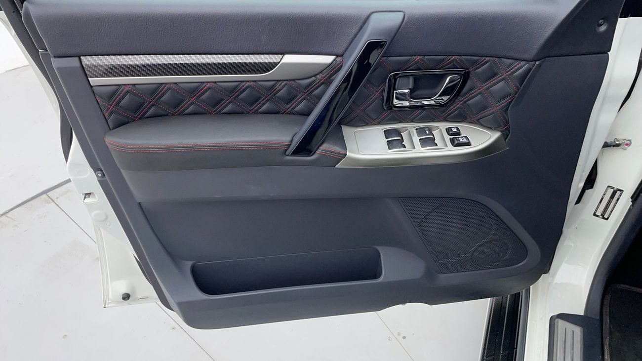 Mitsubishi Pajero SIGNATURE EDITION 3.8 | Zero Down Payment | Free Home Test Drive