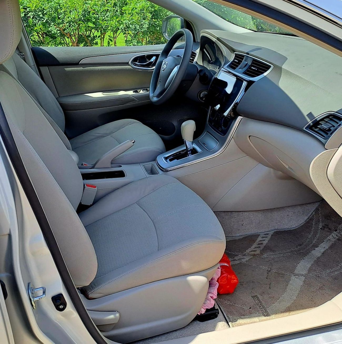 Nissan Sentra SV 530-Monthly l GCC l Camera, GPS l Accident Free