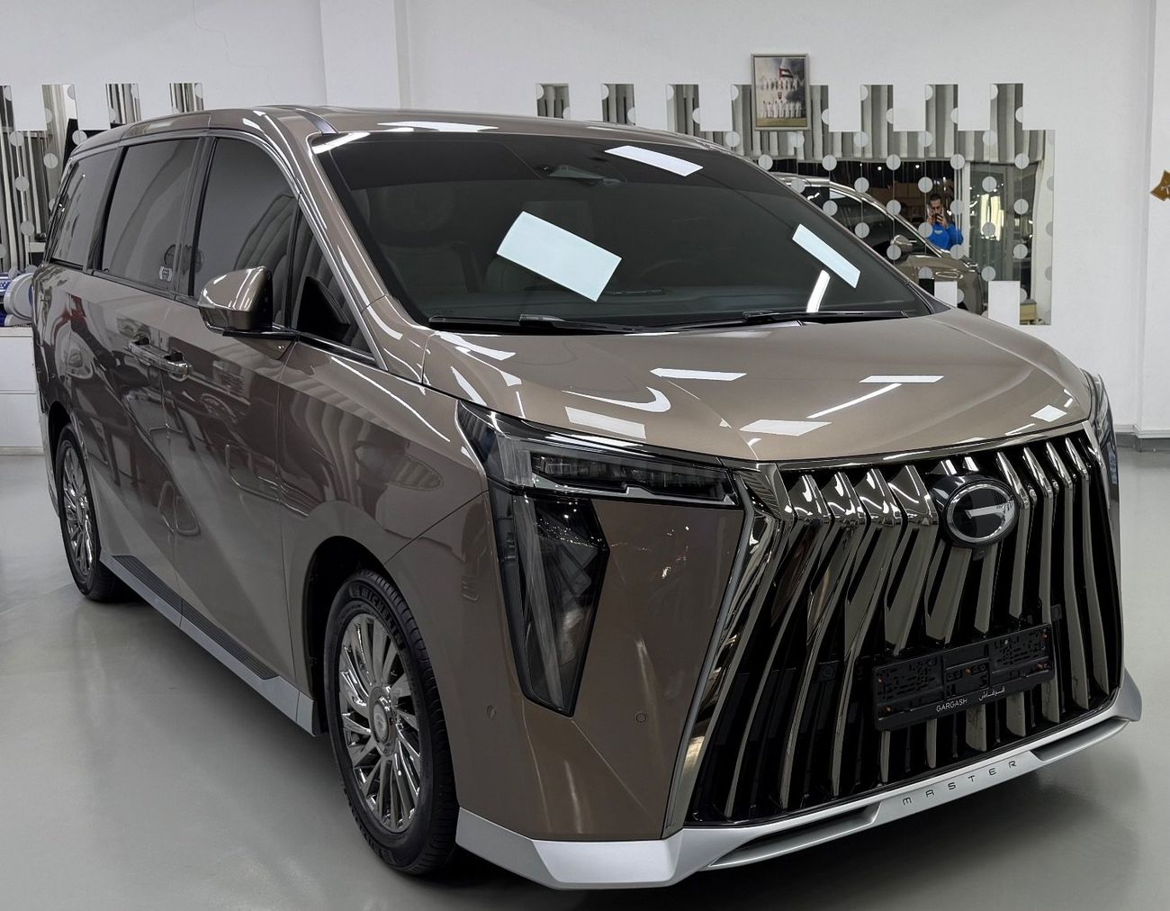 جي إي سي M8 2.0T GX