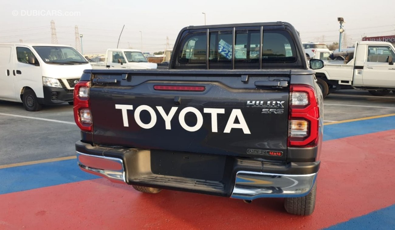 Toyota Hilux 2.4Ltr,4/4.Diesel,GCC,Full option,Difflock,Cruise control,Dual A/C,Dual Airbag,