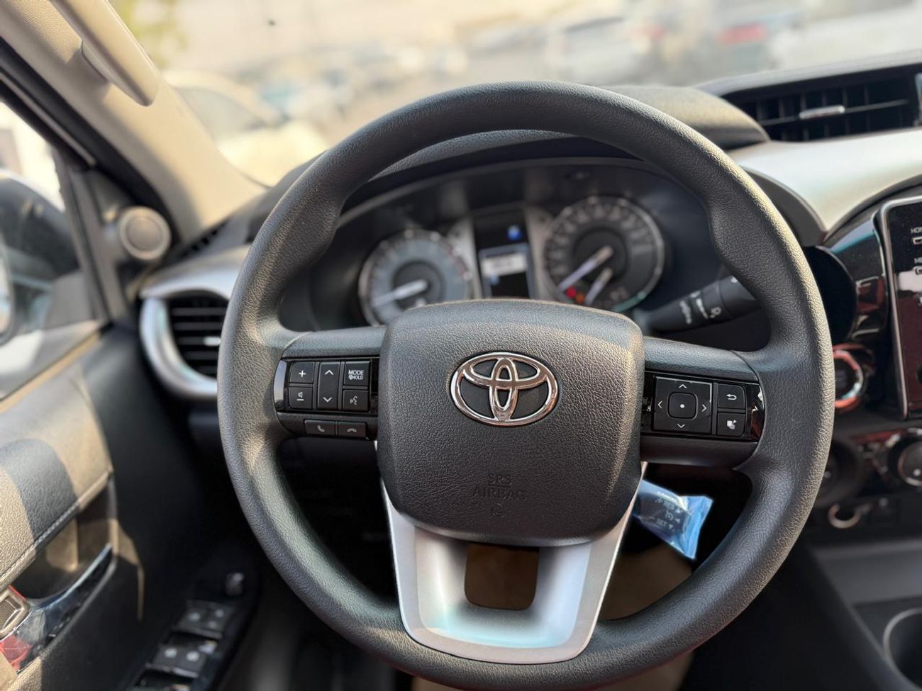 تويوتا هيلوكس HILUX D/C , GLXS-V , Full Option SR5 , 2.7L Petrol 4X4 , 2025 Model