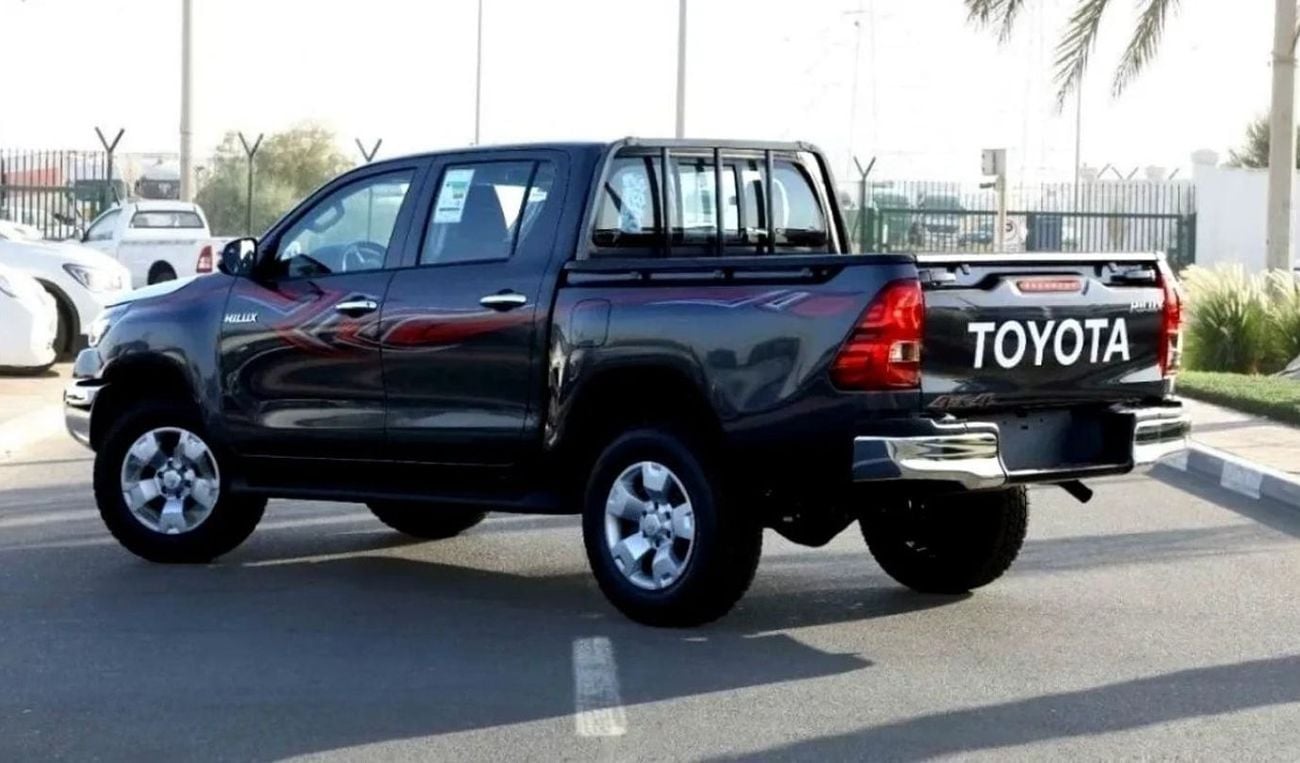 Toyota Hilux Toyota Hilux AT 2.4L Mid AT DIESEL