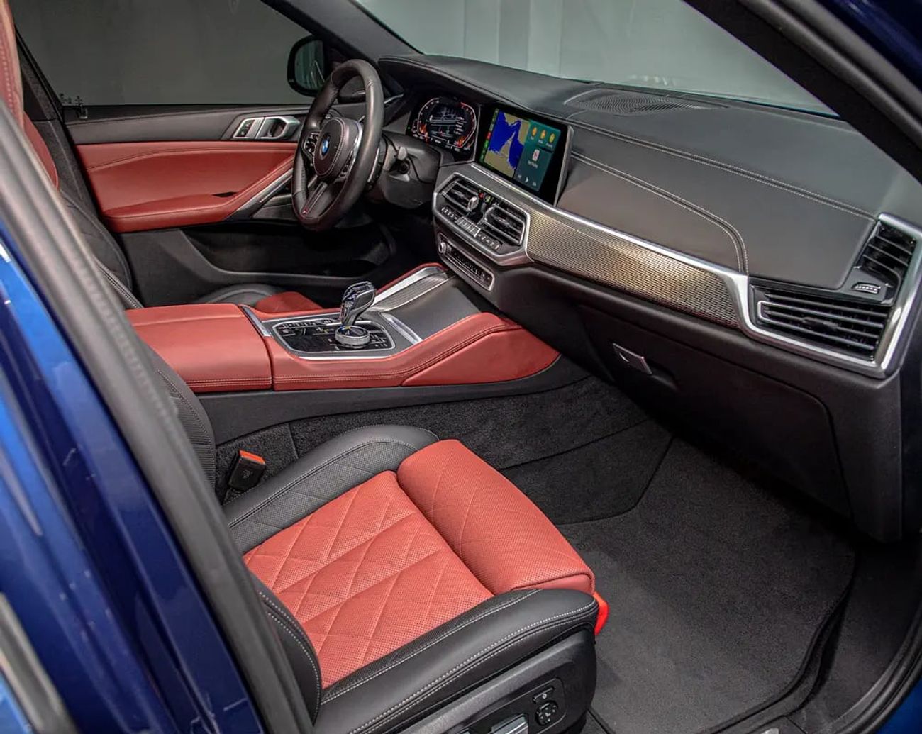 بي أم دبليو X6 xDrive40i Luxury M Sport Package 3.0L