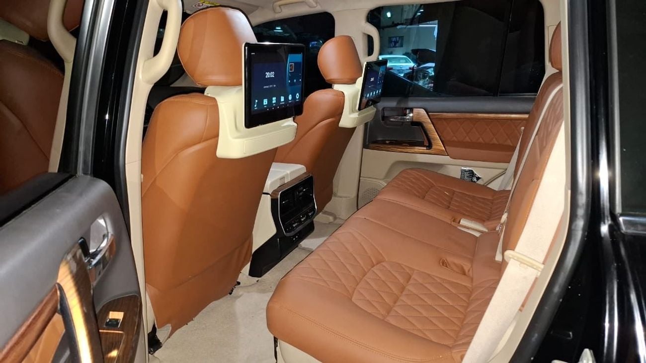 تويوتا لاند كروزر GXR 4.0L (271 HP) 4WD