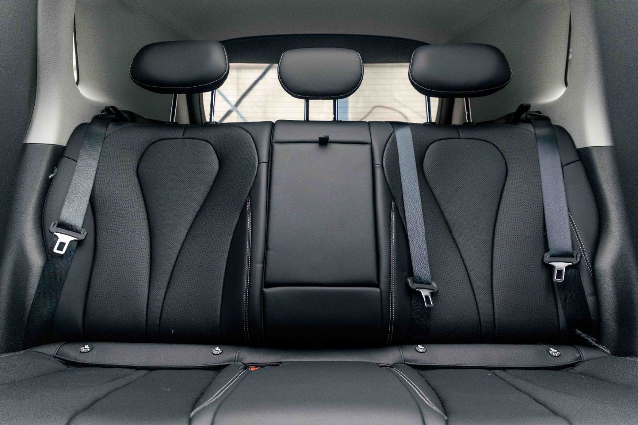 BYD Sealion 05 Flagship Intelligent - Sea White Inside Black Grey | Export Only