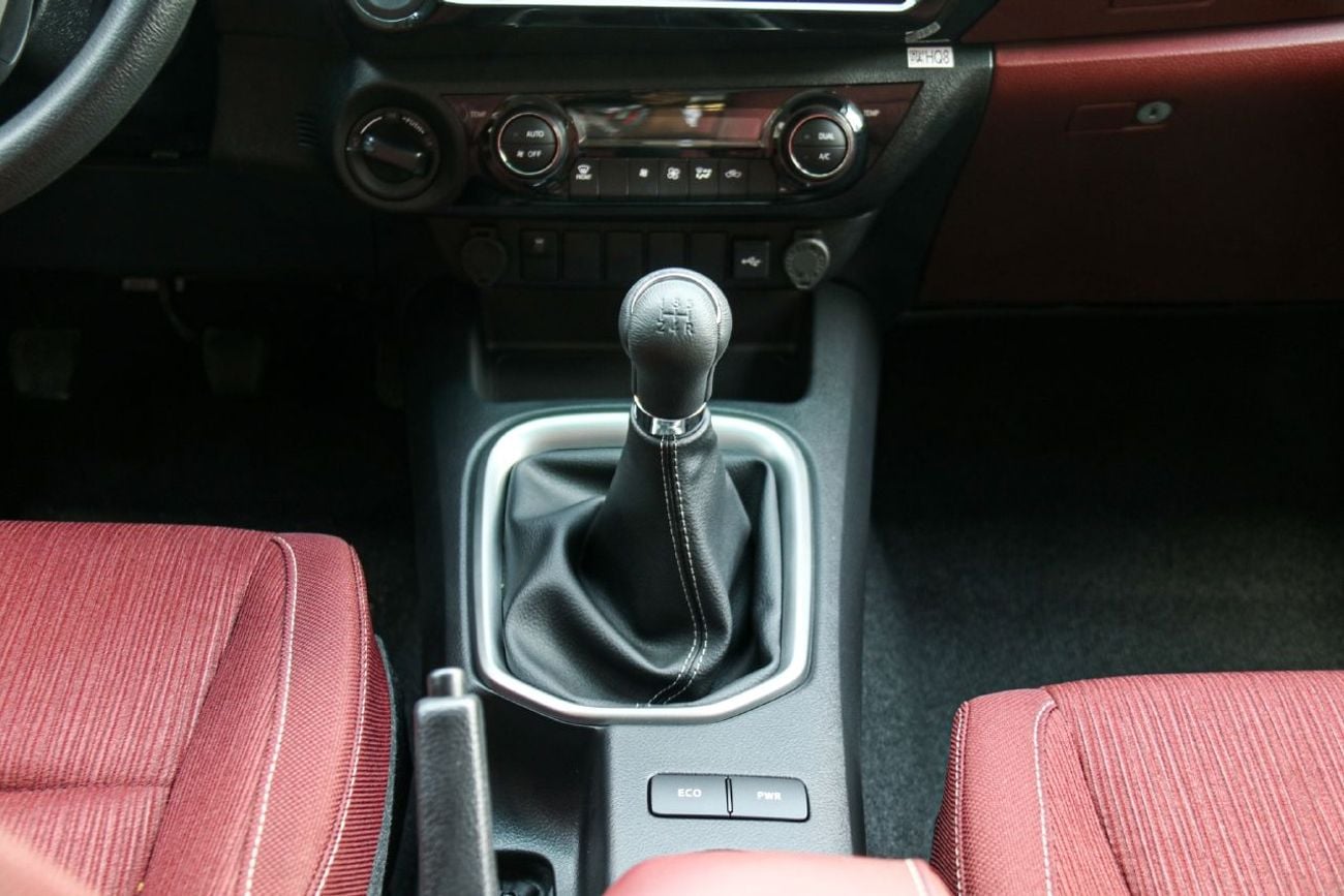 Toyota Hilux GLX 2.7L MT 2026 without push start