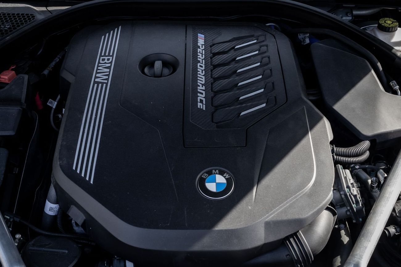 BMW M440i BMW M440i M-Sport 2021 American Specs under Warranty with Flexible Down-Payment.