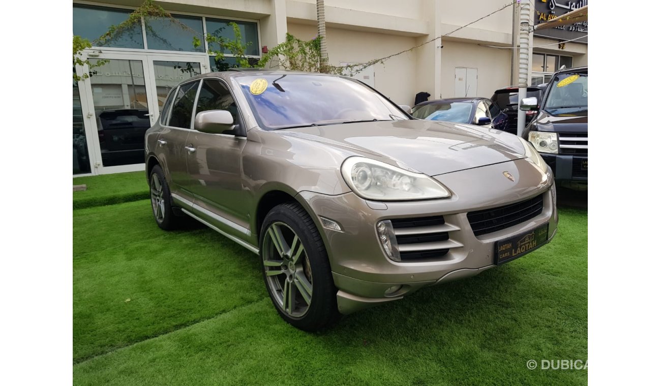 Porsche Cayenne S Gulf - number one - hatch - leather - alloy wheels - without accidents, in excellent condition, with