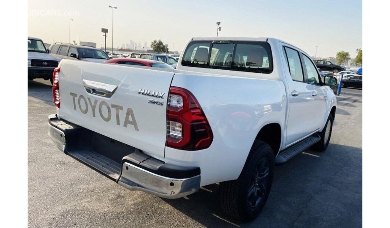 تويوتا هيلوكس TOYOTA HILUX 2021 SR5 V6