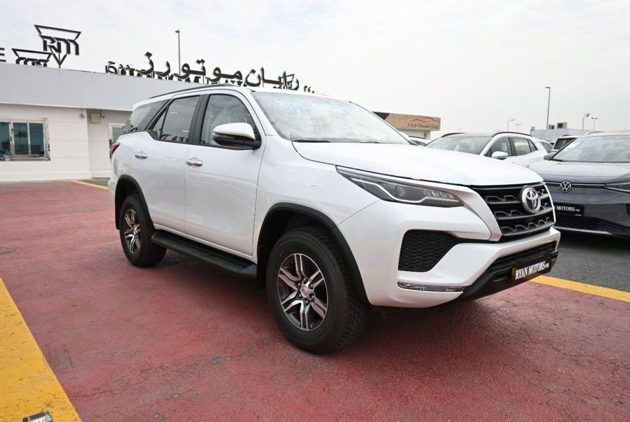 Toyota Fortuner Toyota Fortuner GX 2.7L Petrol, SUV, 4WD, 5 Doors, Cruise Control, Rear Camera, Rear Parking Sensors