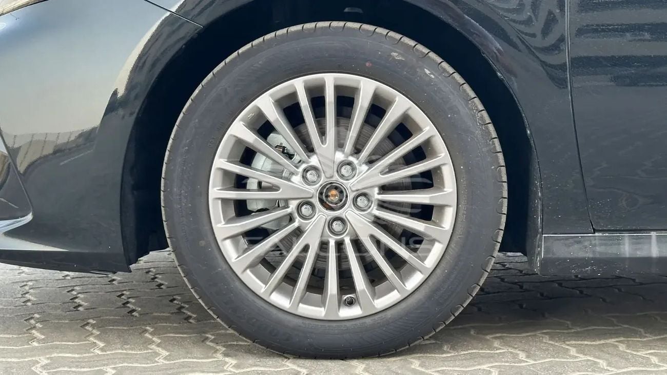 تويوتا كامري GLE Toyota/CAMRY/CALU1 2.0 GVP LUXURY AT