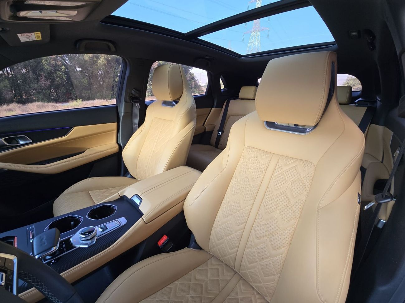 Changan Uni K 2.0T Elite CHANGAN UNI-K 2024 GCC ORGINAL PAINT // FULL OPITION // PERFECT CONDITION