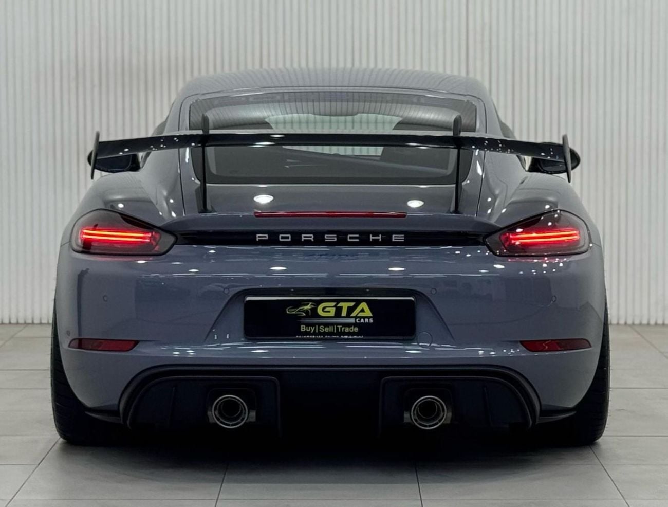 بورش كايمان 718 2025 Porsche 718 Cayman GT4 RS Weissach Package, Feb/2027 Porsche Warranty, Excellent Condition, GCC