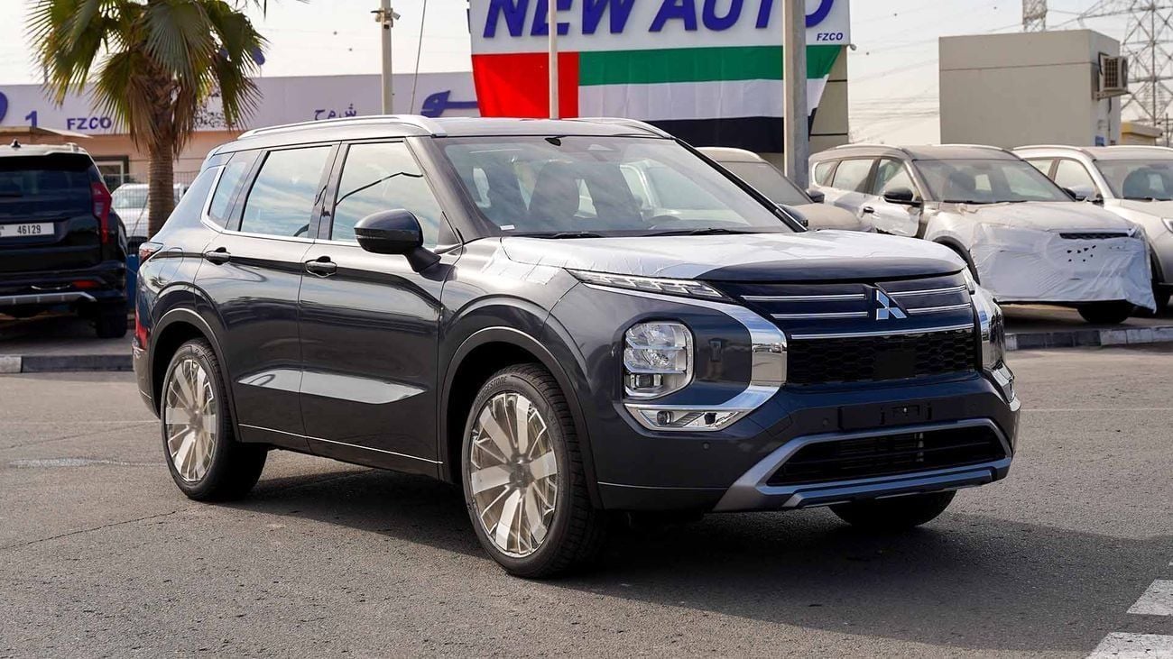 ميتسوبيشي آوتلاندر ميتسوبيشي أوتلاندر 2026 – الفئة المميزة (G09) 2.5 لتر | SUV بسبعة مقاعد | مواصفات الخليج | للتصدير ف