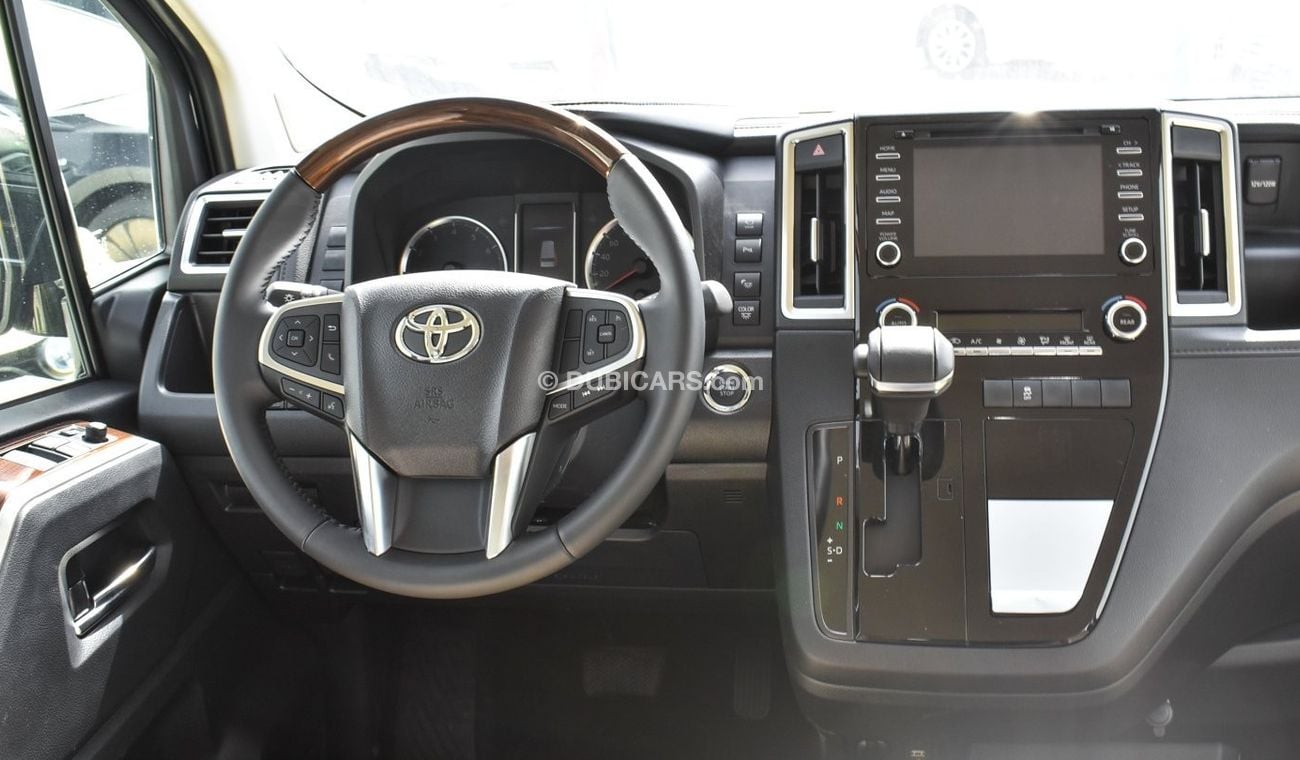 Toyota Granvia Premium  3.5L