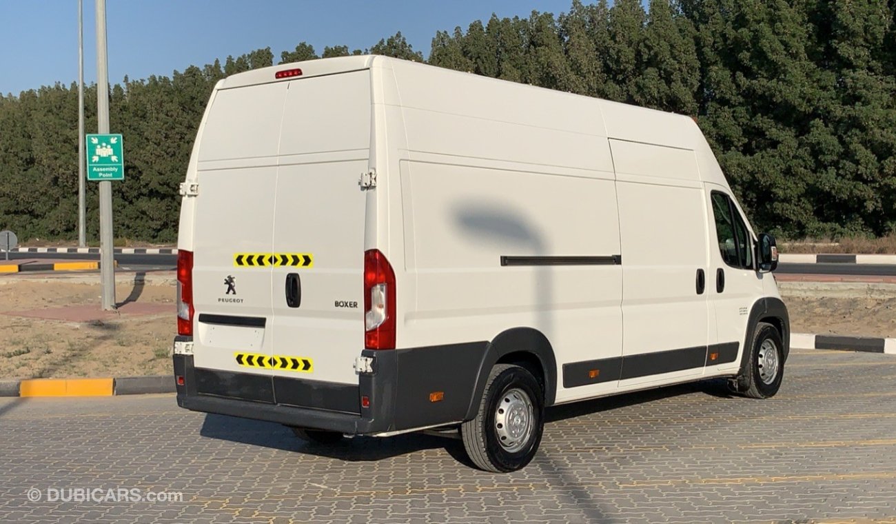 Peugeot Boxer Van 2017 ( Diesel ) Ref#142