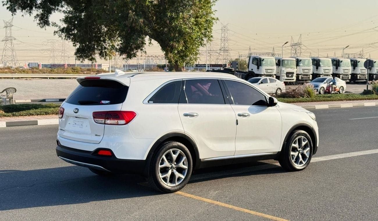 Kia Sorento PANORAMIC SUNROOF | LHD | 2.0L DIESEL ENGINE | (AT) | 2015 | REAR VIEW CAMERA