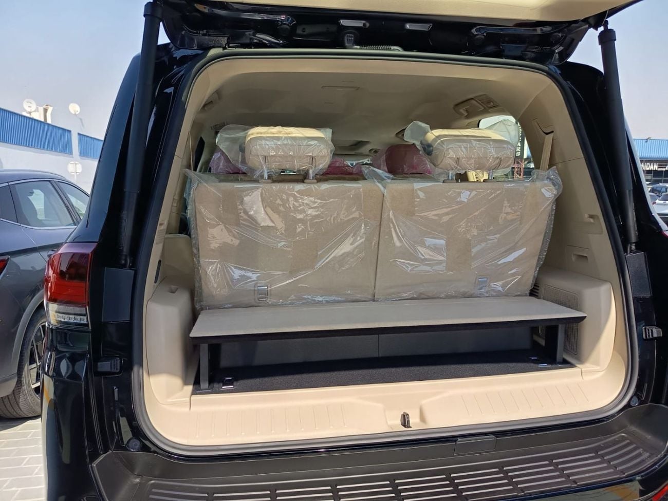 Toyota Land Cruiser VXR