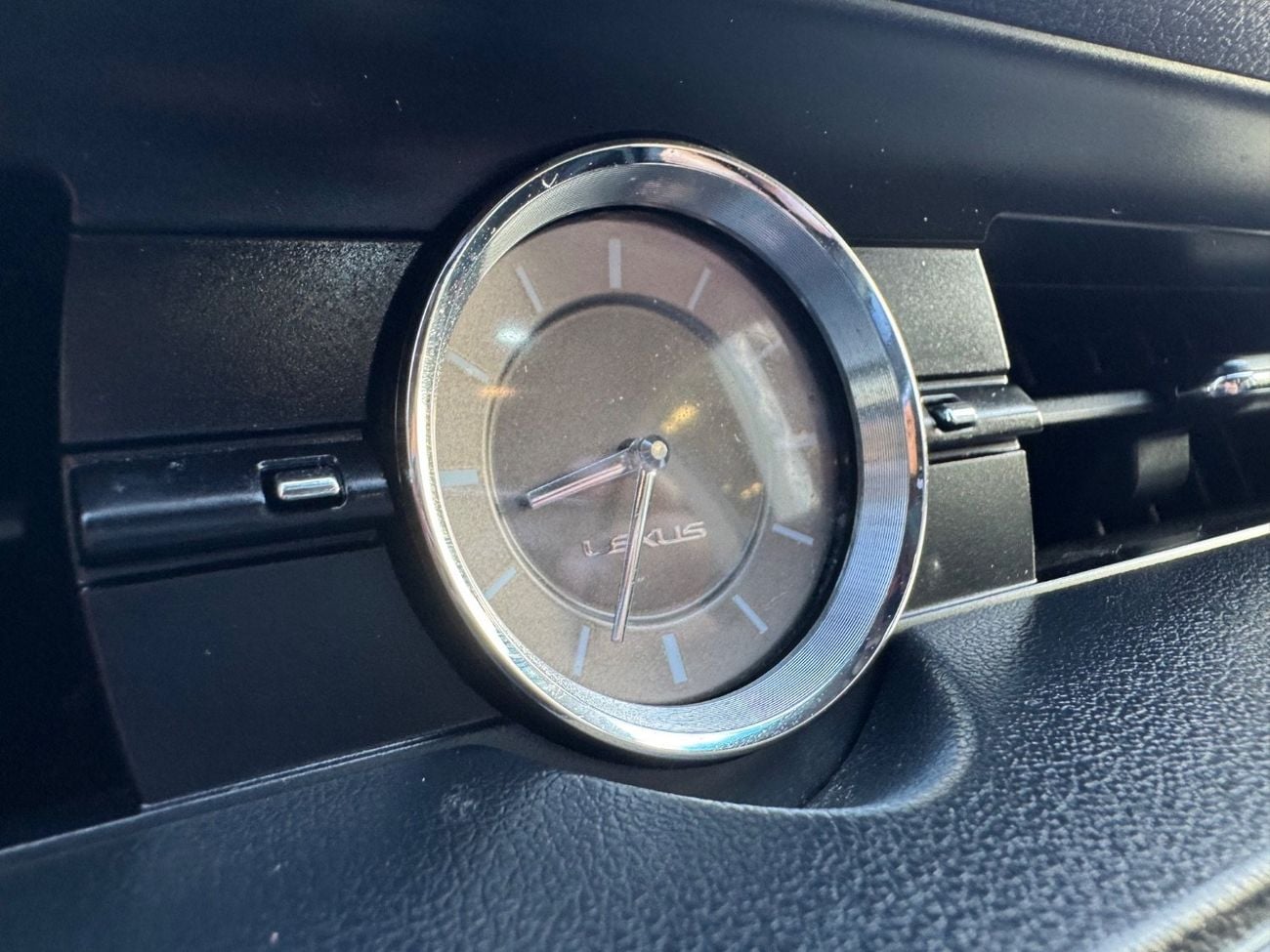 لكزس ES 350 Platinum 3.5L