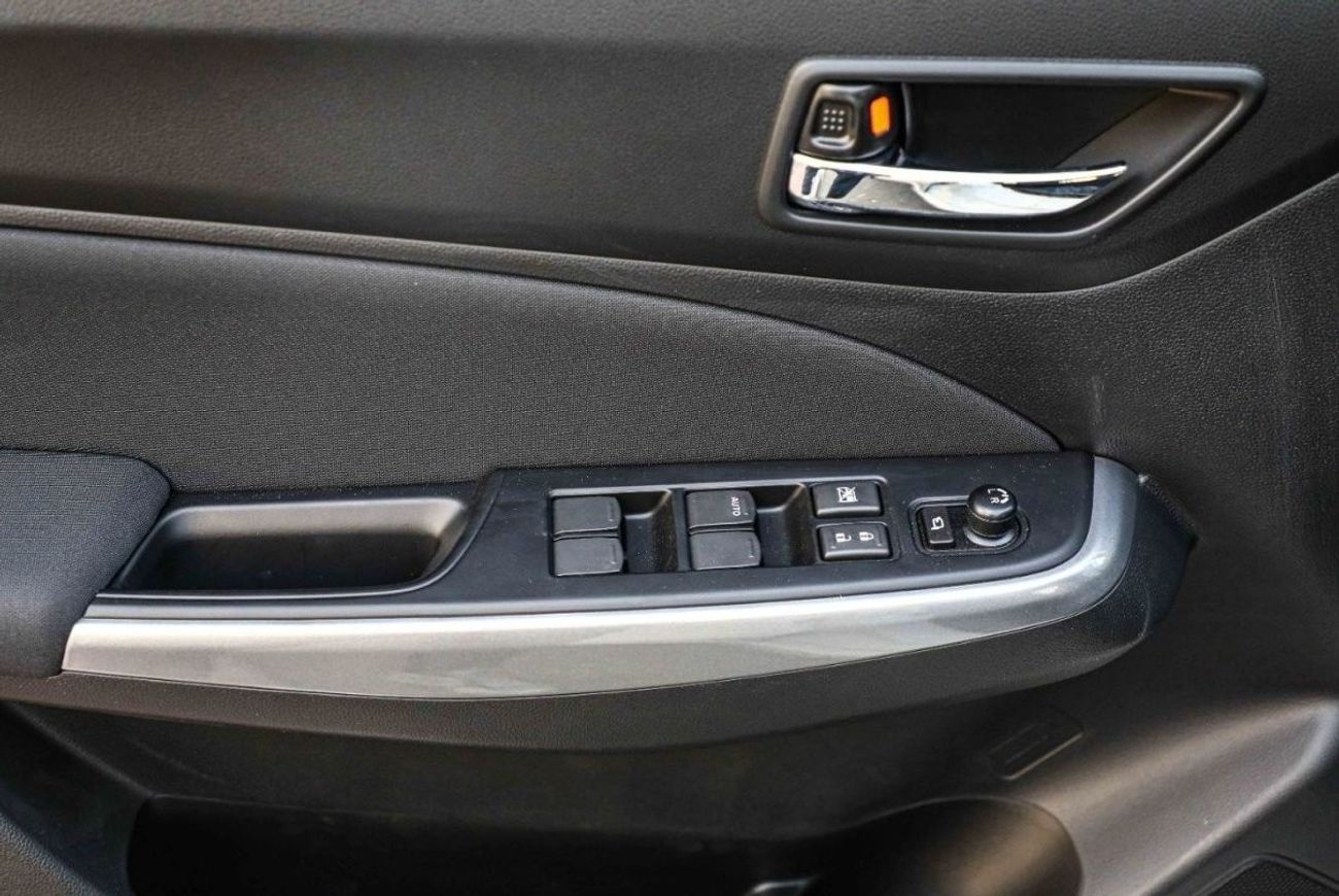 سوزوكي دزاير 2024 سوزوكي ديزاير 1.2 GLX - أبيض قطبي لؤلؤي معدني من الداخل أسود | للتصدير فقط