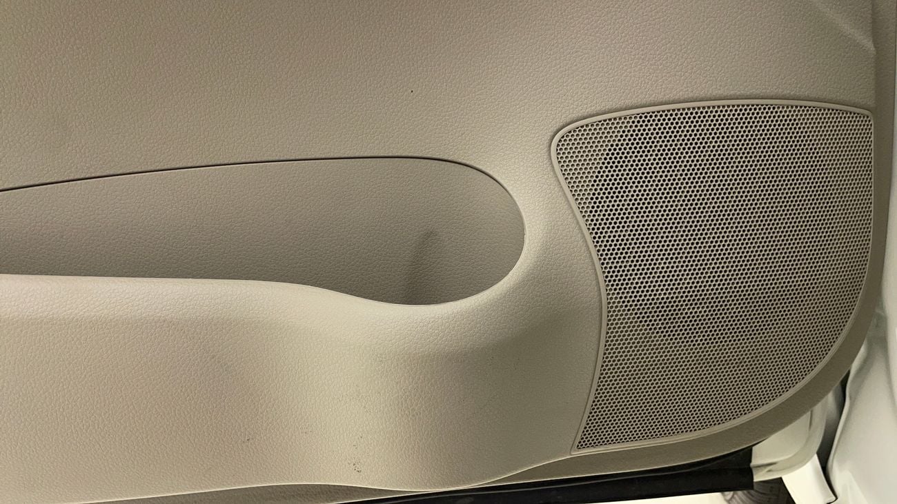 نيسان سنترا S 1.8 | بدون دفعة مقدمة | اختبار القيادة في المنزل